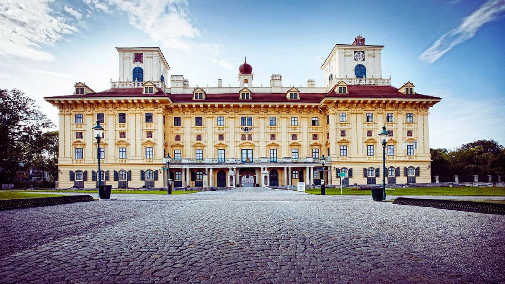 Webdesign und SEO Eisenstadt – Schloss Esterházy – WEBU Nordburgenland